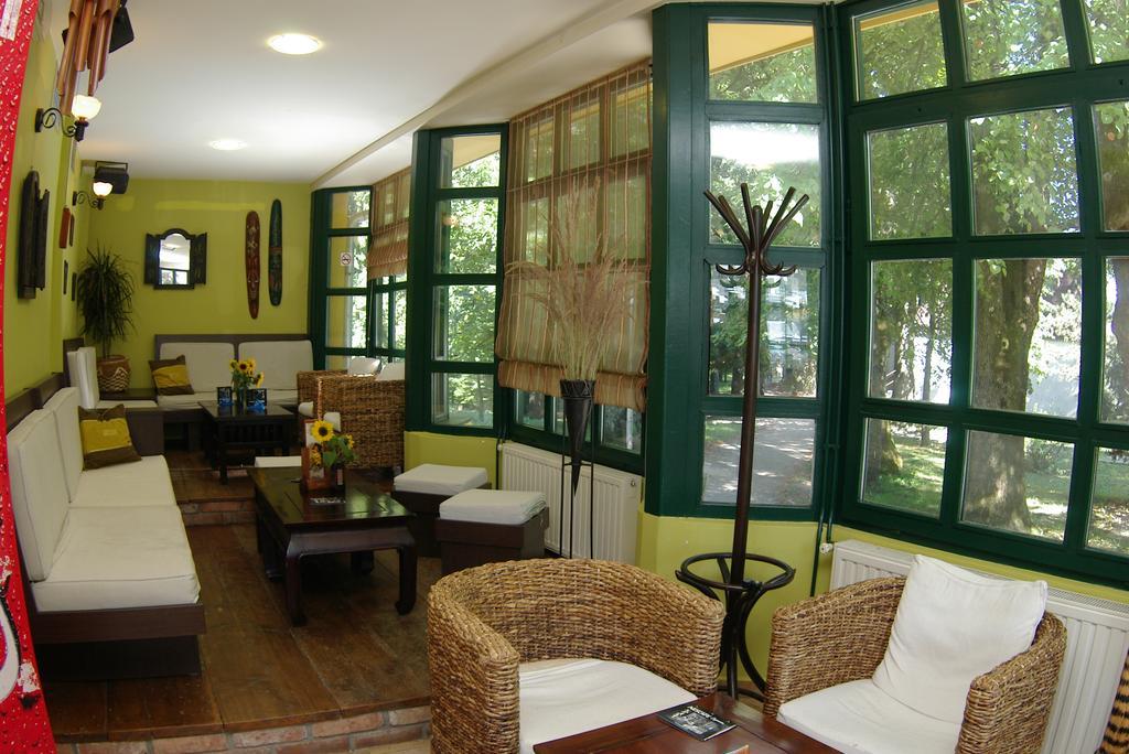 Hotel Risnjak Delnice Exterior photo